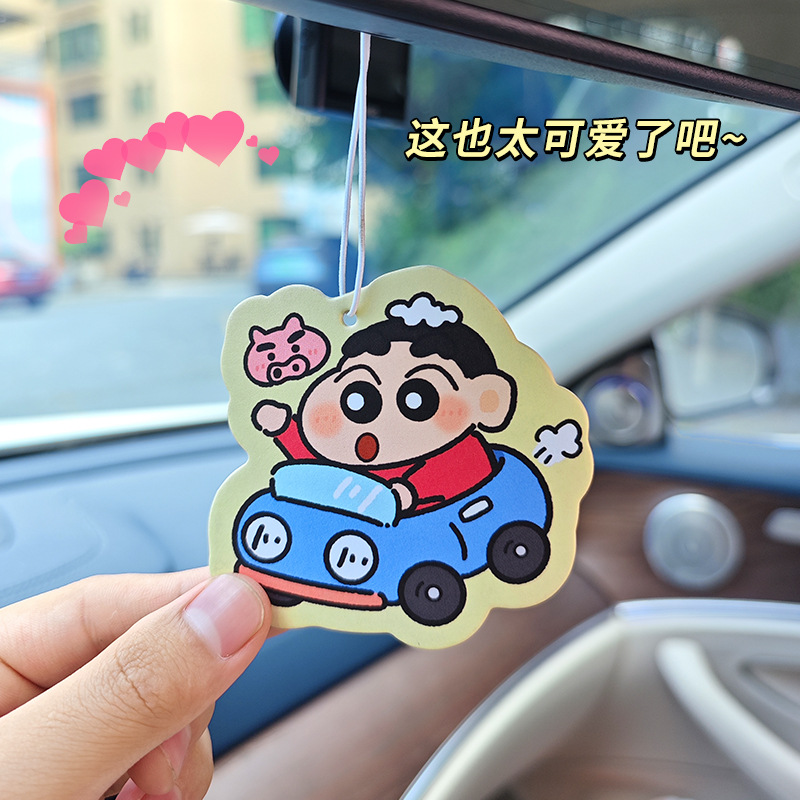 Kawaii Shin Chan Auto-Lufterfr – Car Accessories Mirror Hanging Bewertung und Preis